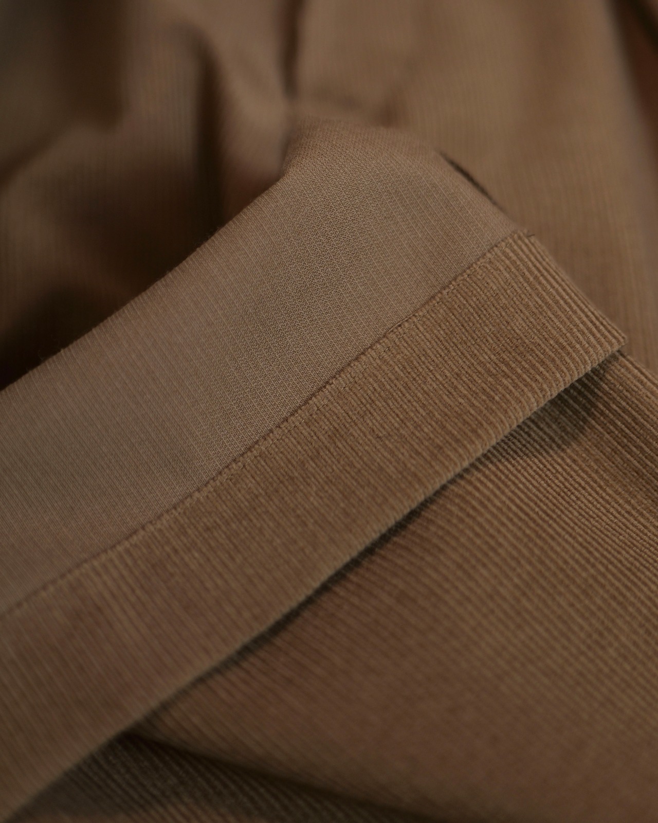 itochi - Wool & Cashmere Corduroy Tuck Slacks ：Brown｜先染め／尾州×遠州／裏地付き