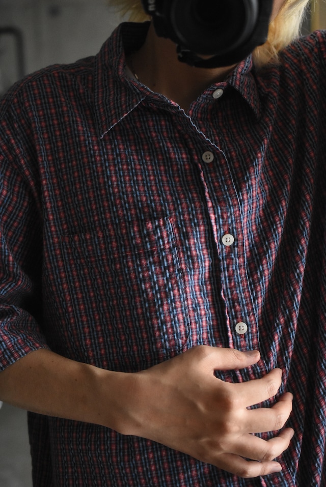 OK/00's "L.L.Bean" seersucker check shirt.