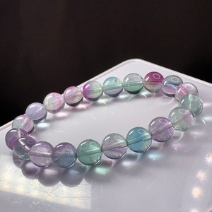 A4.優しいグラデーションフローライトブレスレット