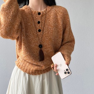 button-front crew neck knit top J00145