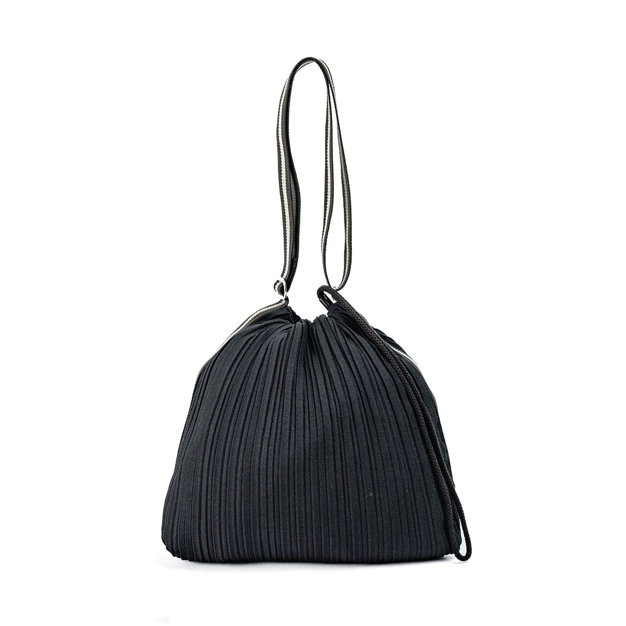 D:ECO ストレートプリーツショルダーバッグL(DECO-S916)#450ブラック