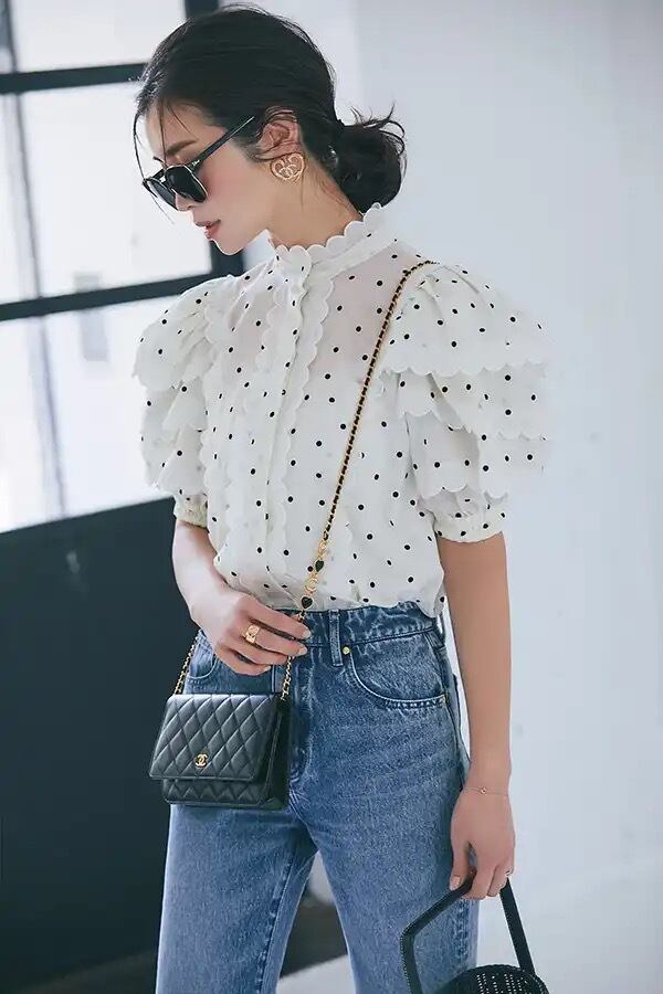 ドットフリルブラウス