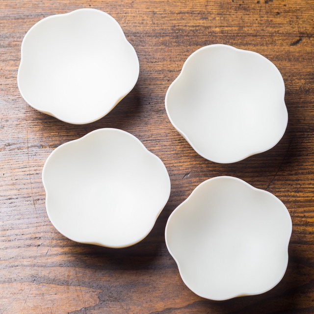 梅小鉢（小鉢・向付）／若杉麻衣子 studio bwanji