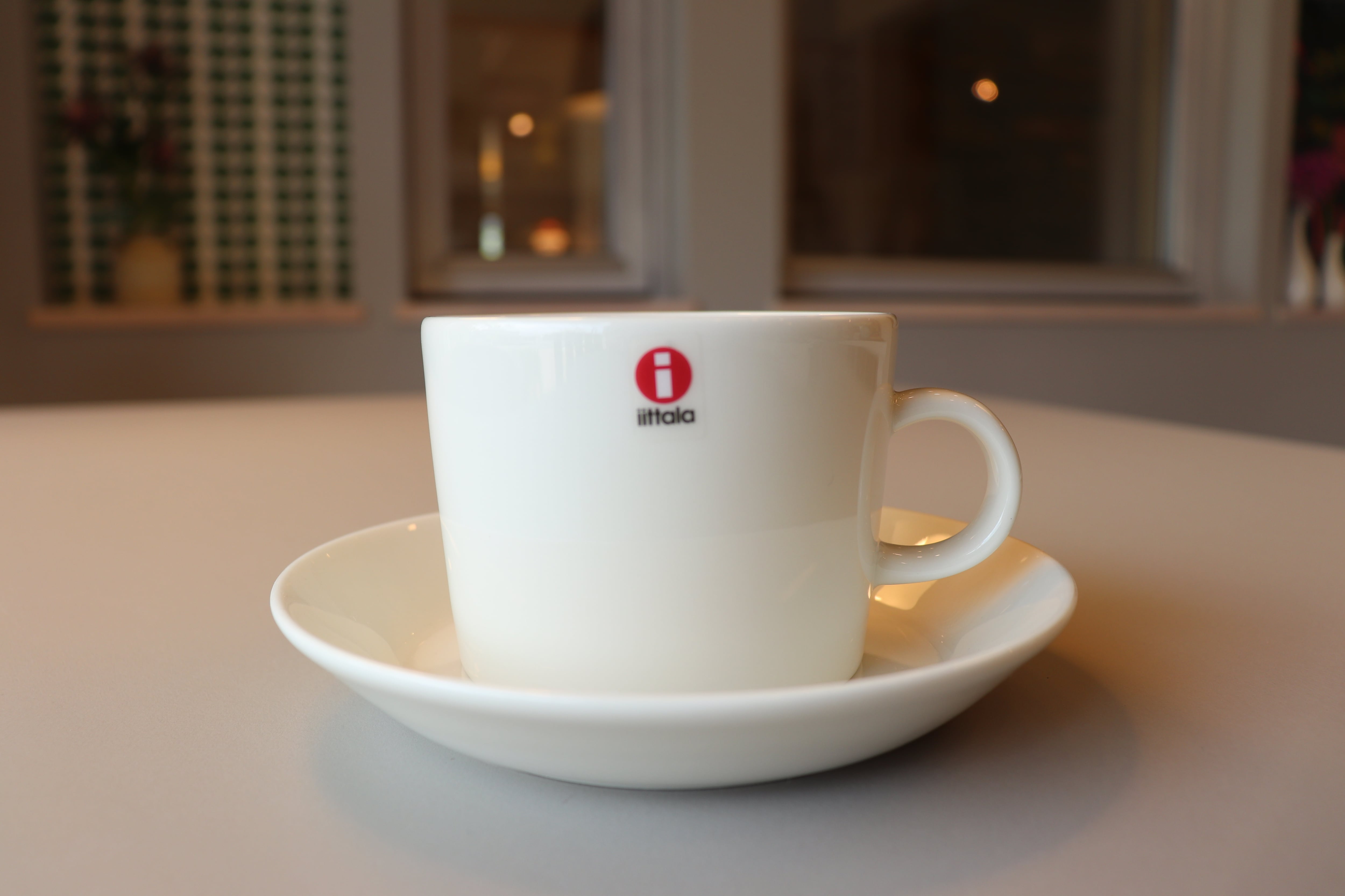 イッタラ ティーマ カップ&ソーサー ホワイト