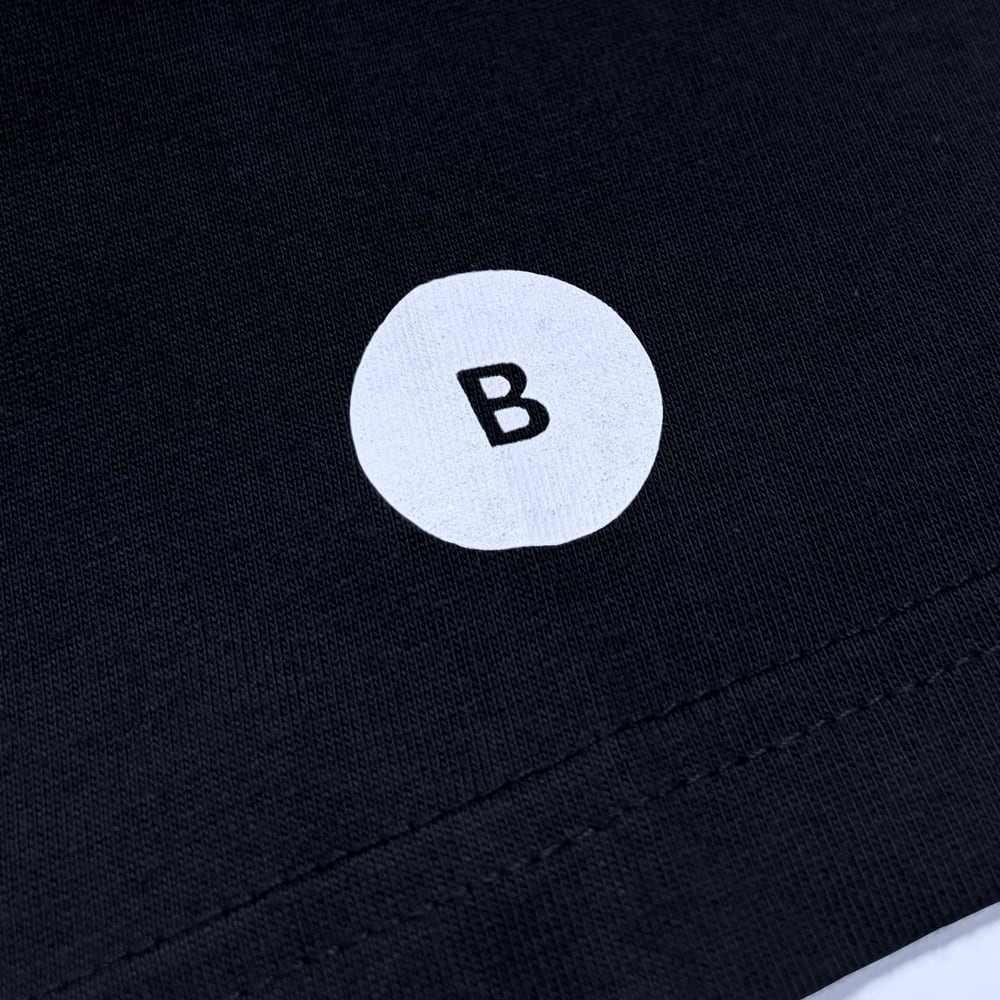 復刻！BLACKHOLEロゴTシャツ・ブラック（販売期間限定） | BLACKHOLE