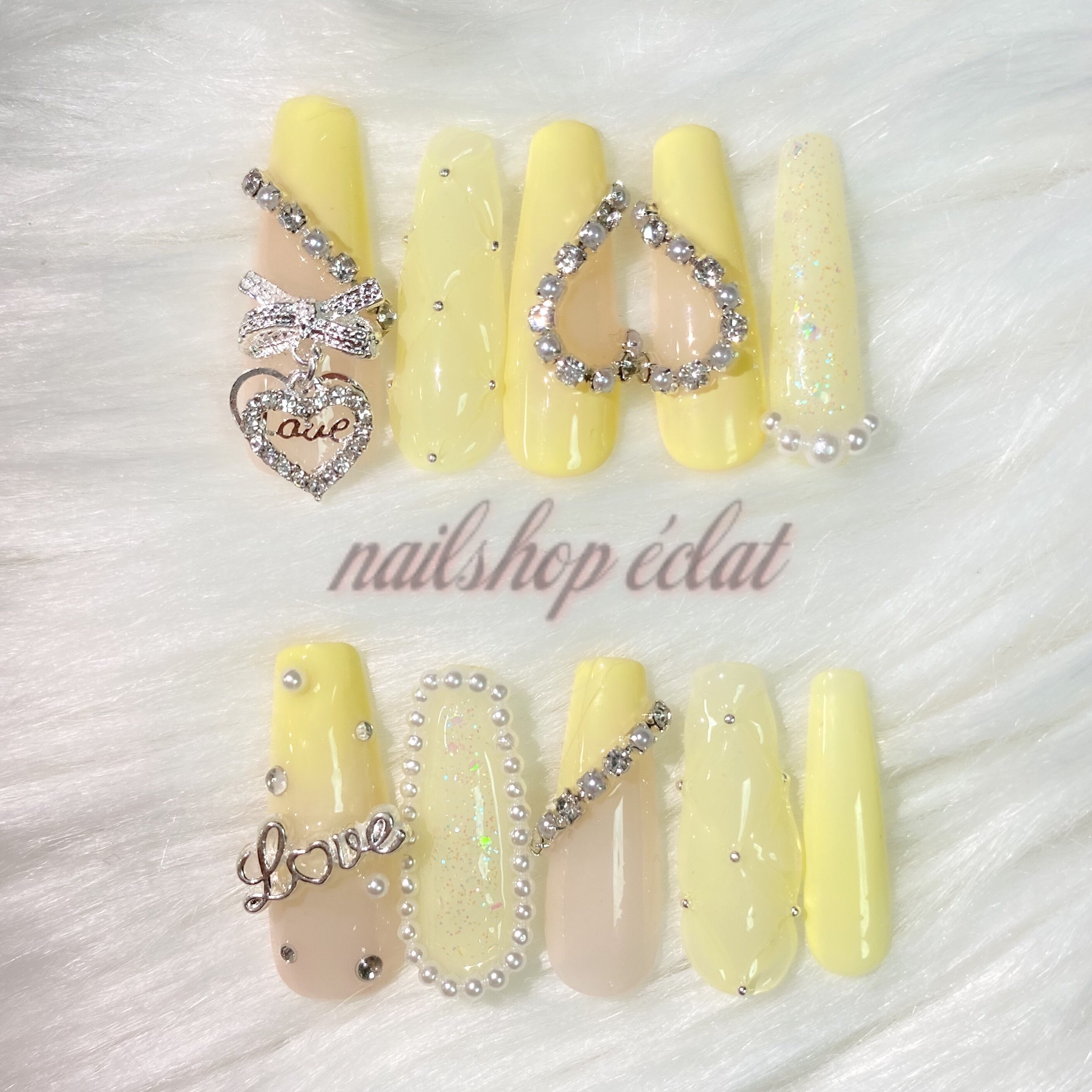 ネイルチップ 量産型 黄色 リボン 白 ワンホン ハート ヲタク ちゅるん