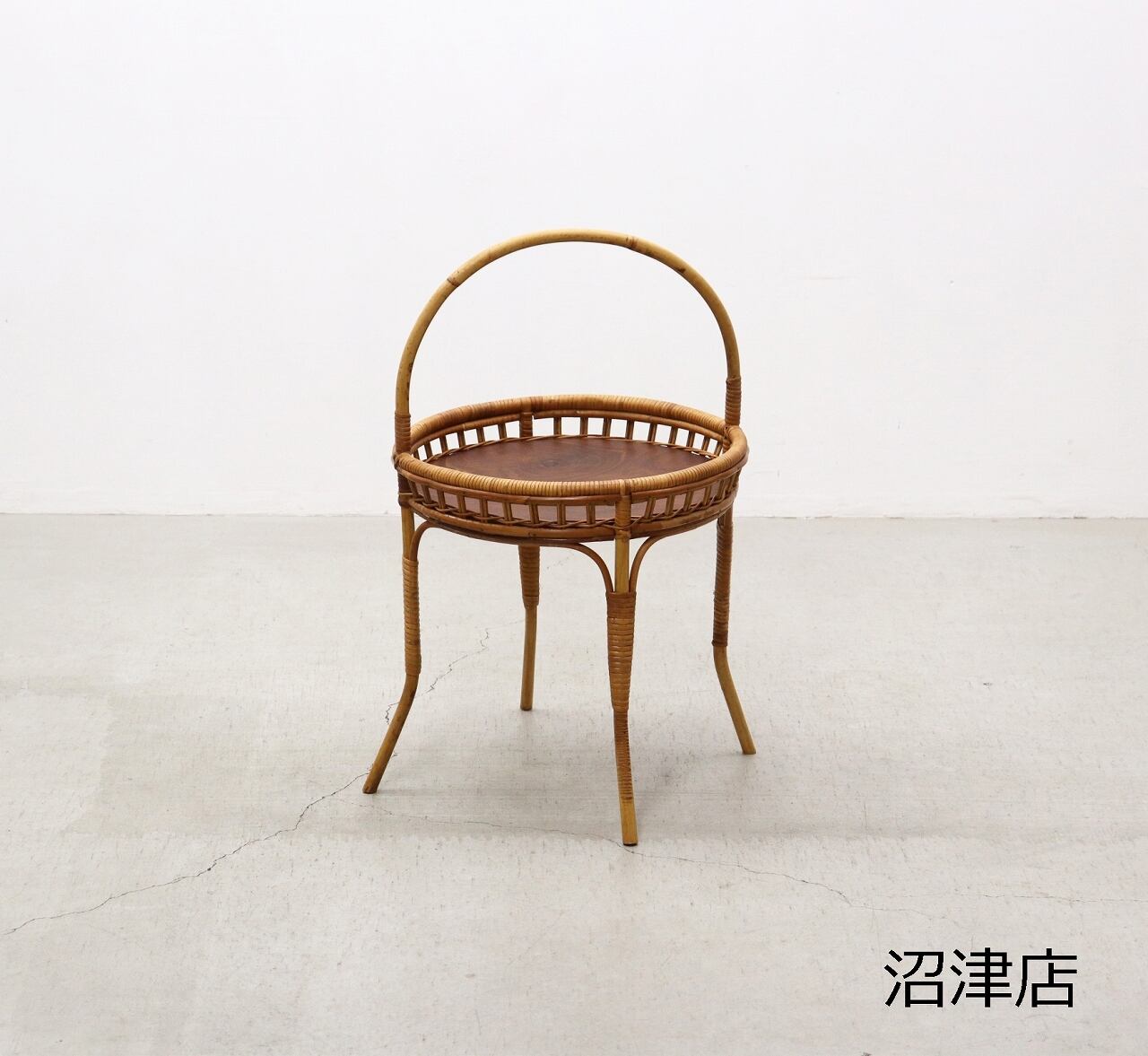 ✦昭和モダンの香り✦ TOA製ラタンバックチェア　古民家カフェの風　懐かしレトロ ✦昭和モダンの香り✦ TOA製ラタンバックチェア 古民家カフェの風