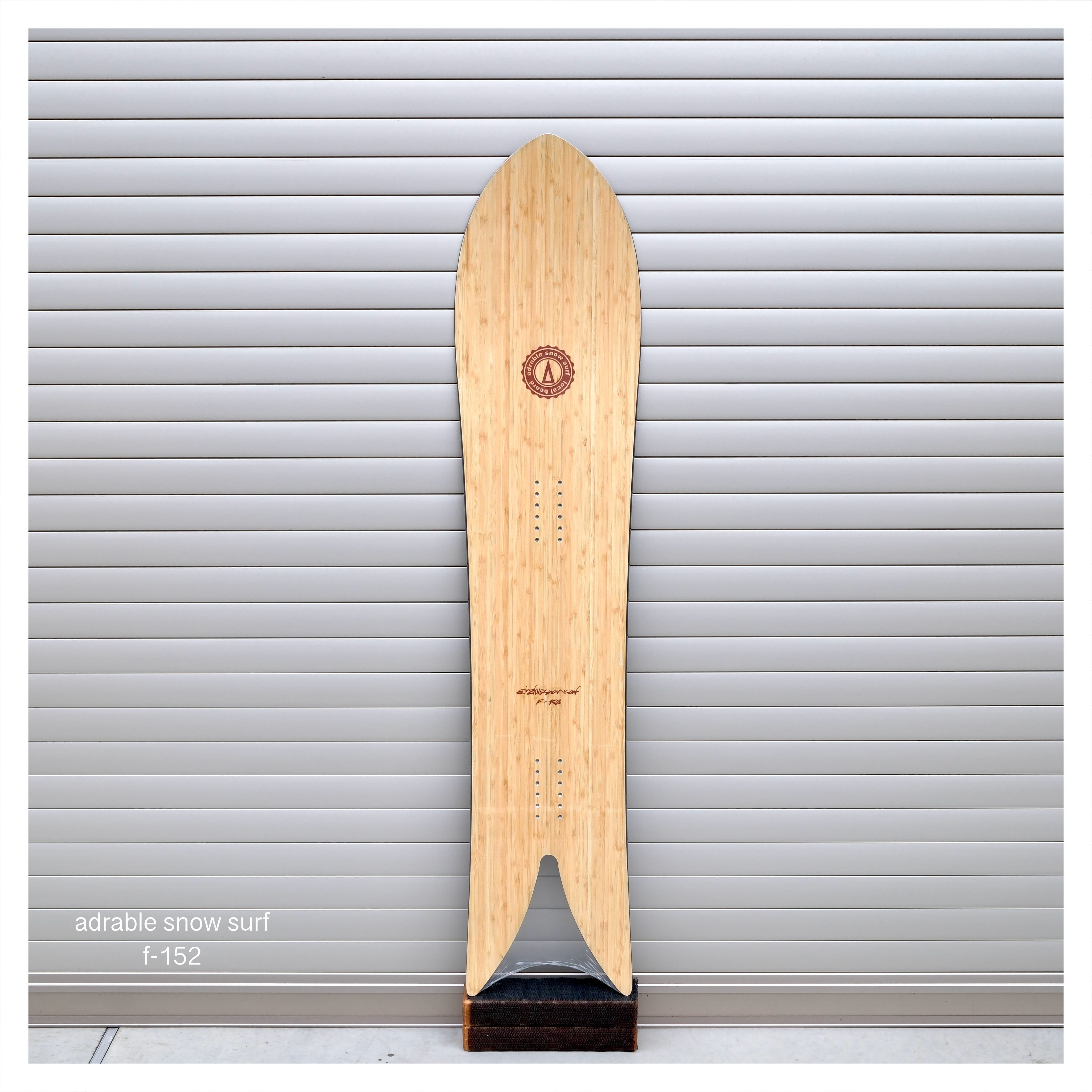 ADRABLE F-142 & F-152 NEW BLACK | FAMILY SNOWSURFERS