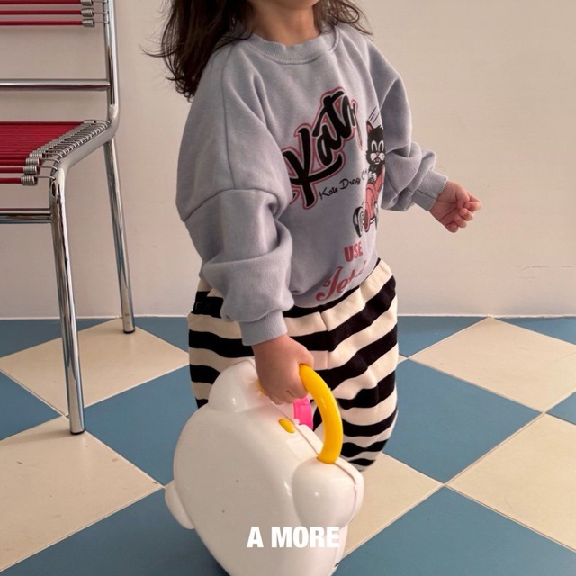 《送料無料》予約:レーシングキャットスウェット【AMORE】※ジュニアサイズ