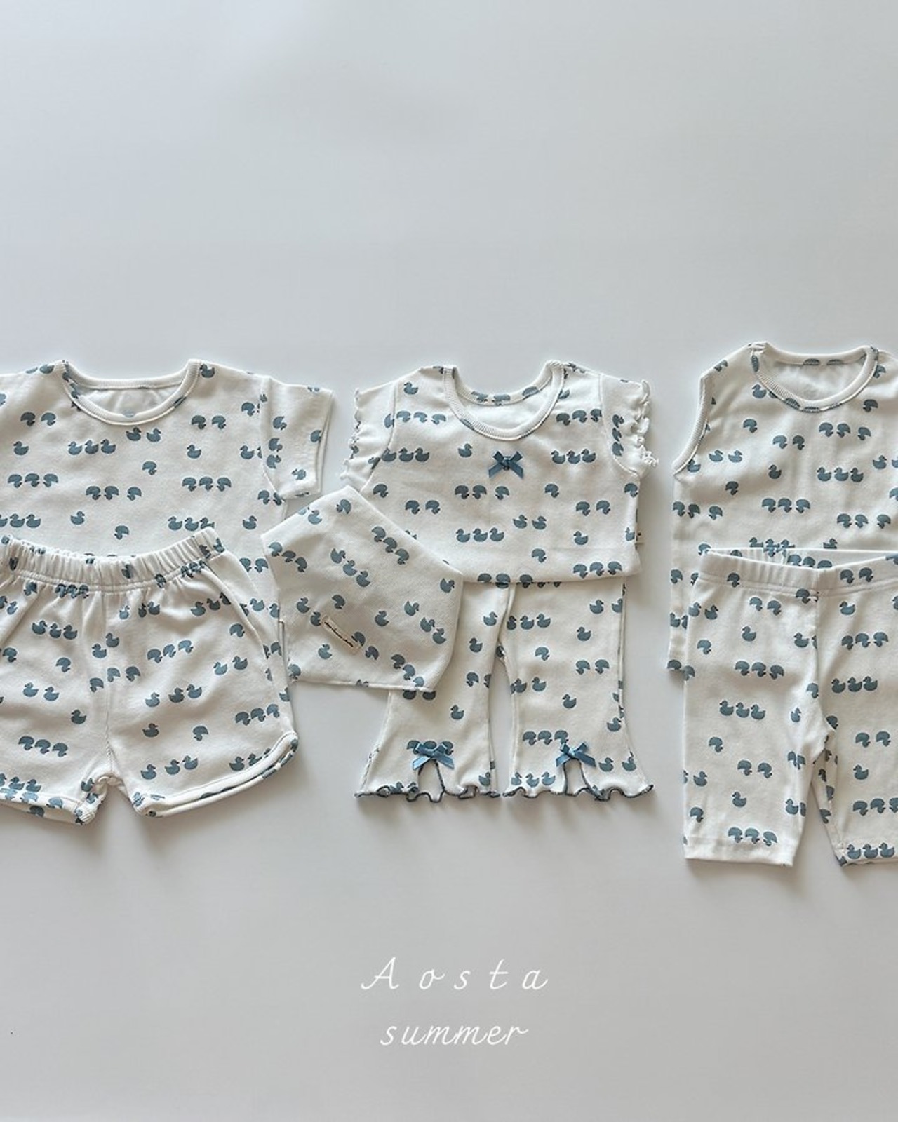 [Aosta] Ribbed Short Sleeve T-shirt / [아오스타] 골지반팔티