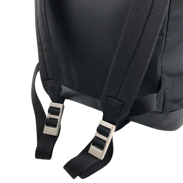 PRADA プラダ バックパック ブラック トライアングルロゴ フロントバックル ナイロン ダブルポケット vintage ヴィンテージ オールド ept4gf
