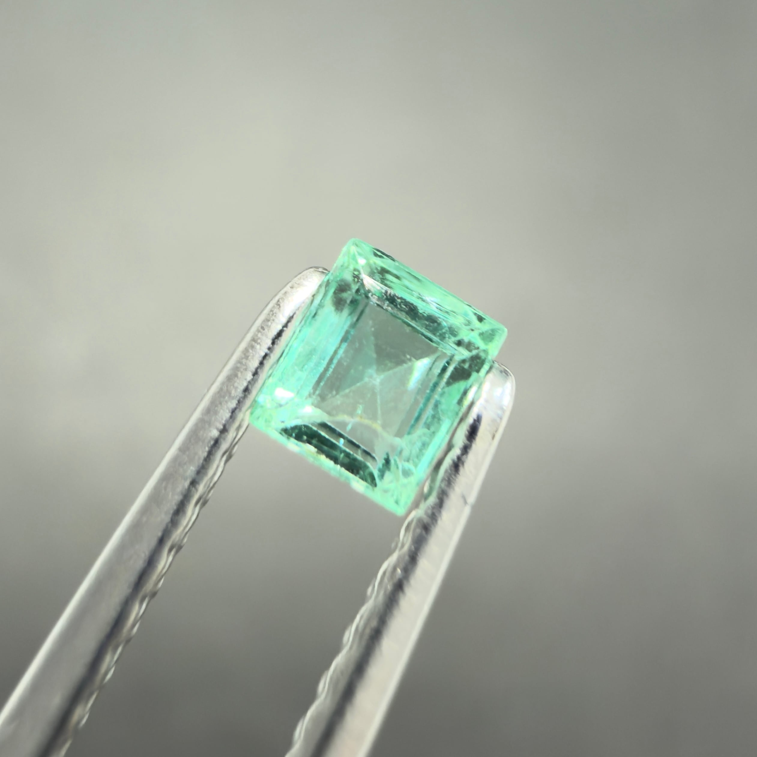 エメラルド | たからいしルース オンラインショップ