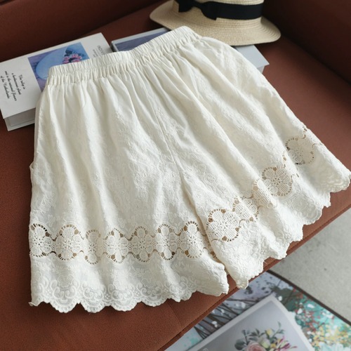 2色/カットワーク刺繍キュロットペチパンツ ・12078