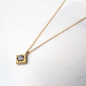 Gravity / Gray Diamond Necklace（N202-YD）