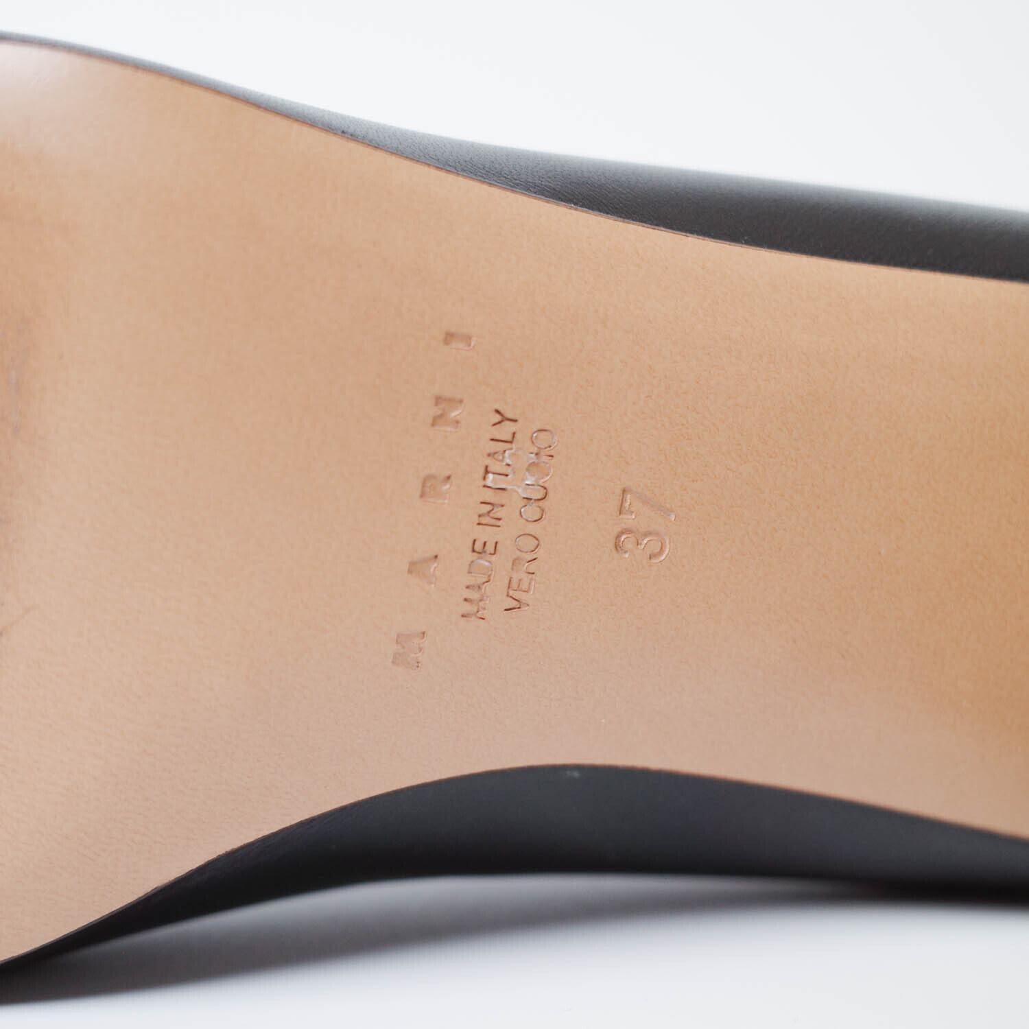 [NEW] MARNI	BICOLOR POINTED TOE PUMPS　PUMS001304