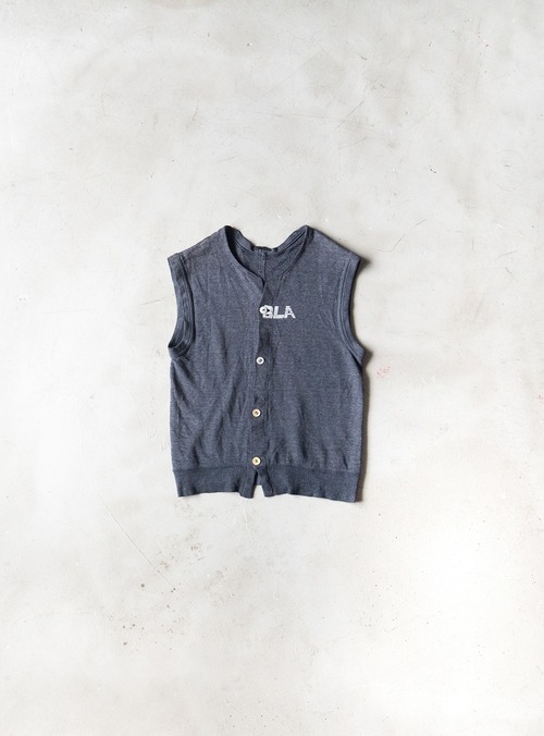 unknown 1980s "BLA" sweat vest