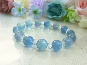 ★◆素敵な未来◆フローライト ライト ブルー 大粒10㎜ クリスタル 透明感 ストーン 天然石ブレス アクセサリーH15