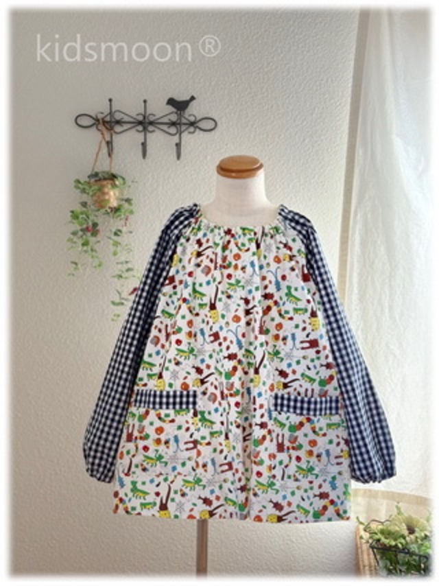 【生地2種類】スモック（首ゴム）長袖・カブトムシ＆クワガタムシ