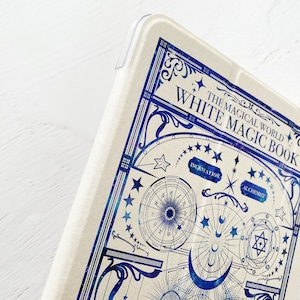 架空の魔導書"白魔法と錬金術の本" iPadケース