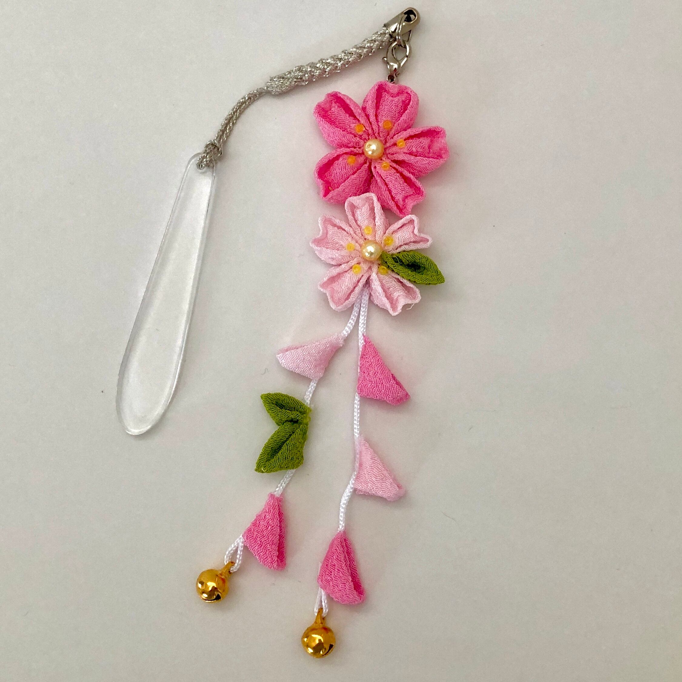 桜の花の帯飾り | つまみ細工kurumi 【伝統工芸と色で魅了するオーダー