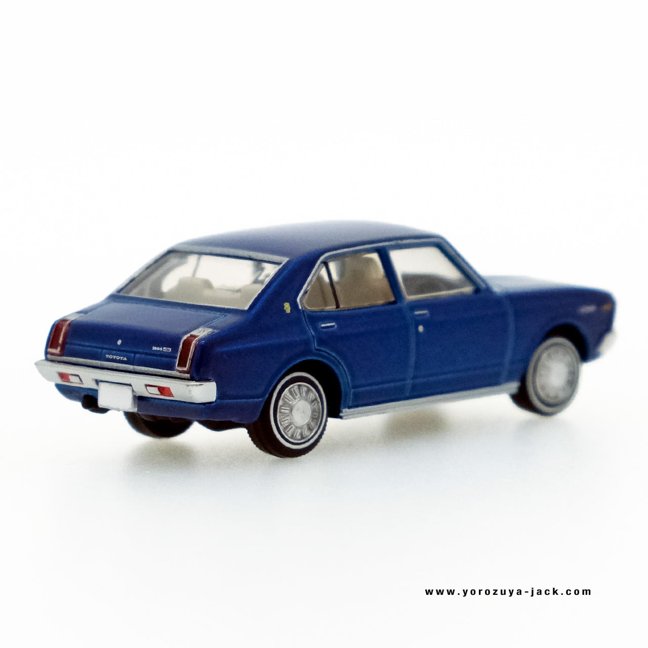 トミカリミテッドヴィンテージネオ LV-N14a トヨタ カリーナ 1600