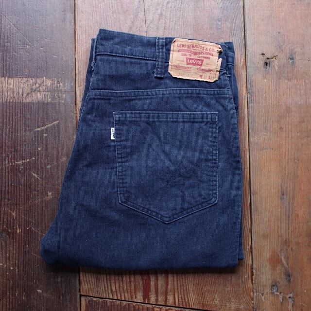 LEVI’S 584 ブーツカット コーデュロイ