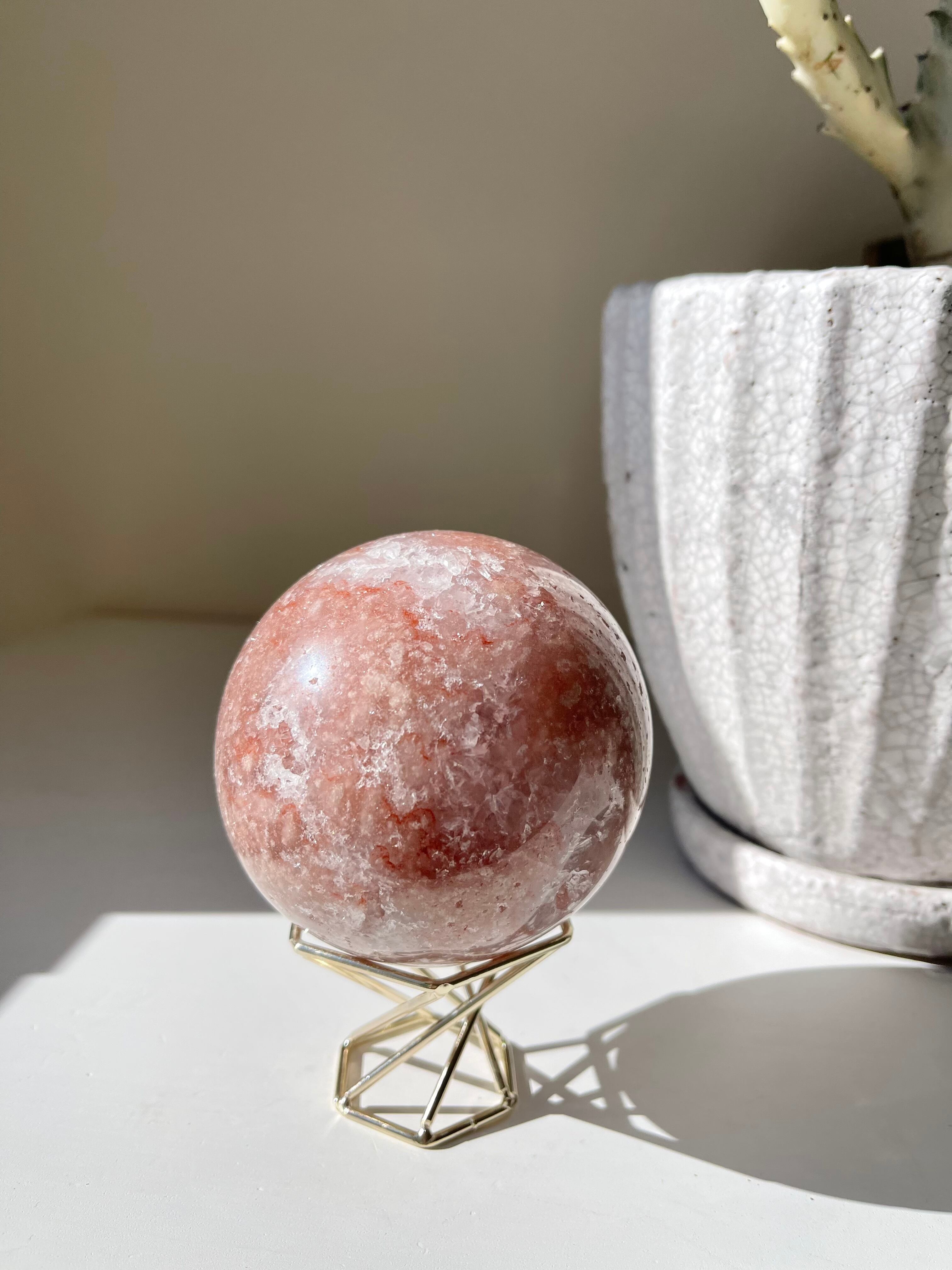 Pink amethyst sphere / ピンクアメジストスフィア 8cm