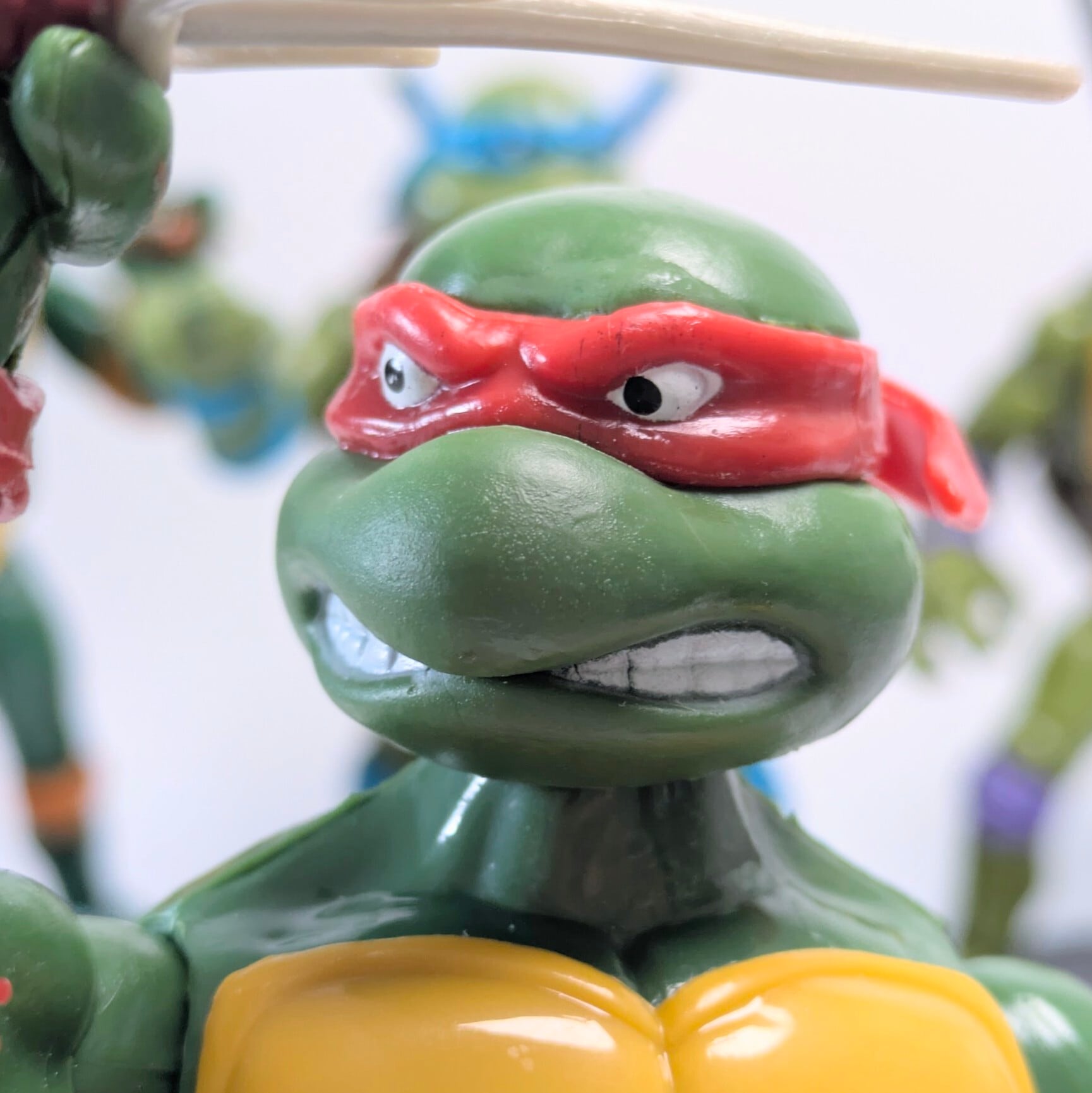 ☆SPECIAL ITEMS☆【 Teenage Mutant Ninja Turtles( ティーンエイジ ミュータント ニンジャ タートルズ )】 14可動アクションフィギュア / ラファエロ〚アメリカン雑貨 アメトイ〛