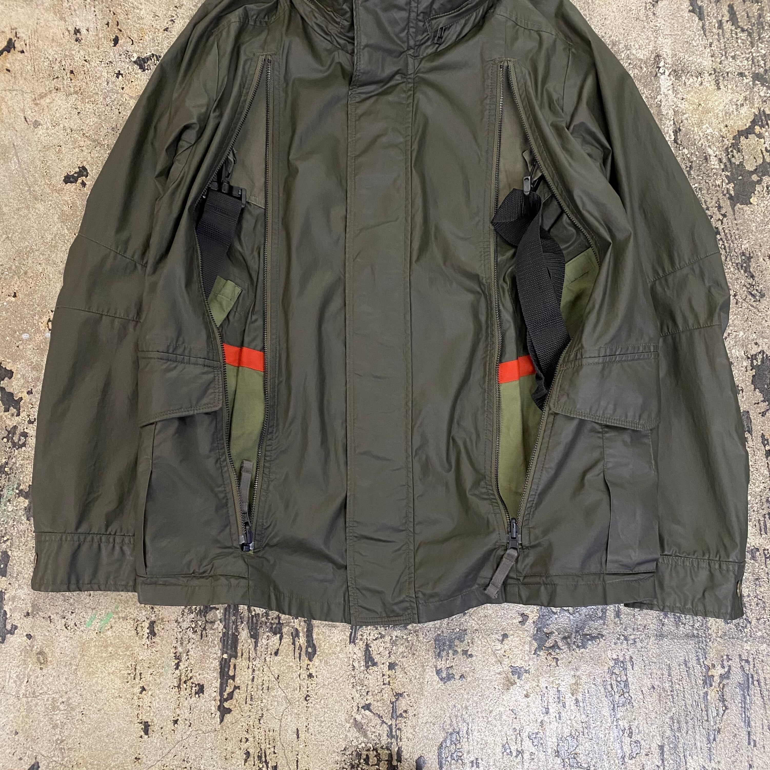 90s MARITHE + FRANCOIS GIRBAUD PACKABLE JACKET | GALAXIES 90s MARITHE + FRANCOIS GIRBAUD PACKABLE JACKET | GALAXIES