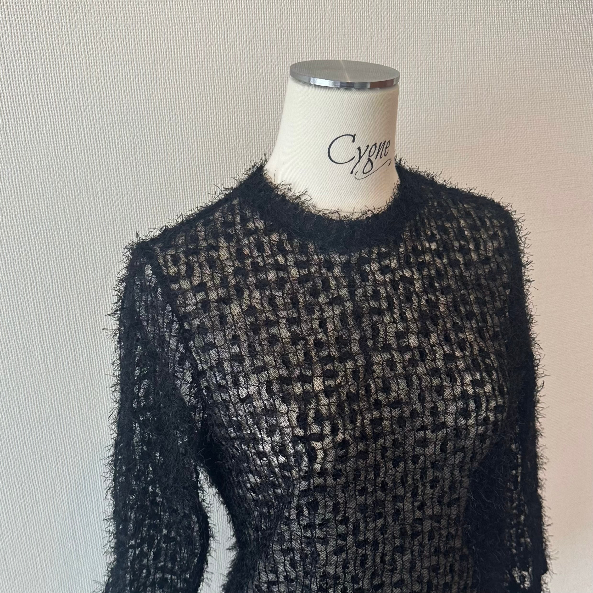 チュールシアートップス Emill ブラック | Cygne 