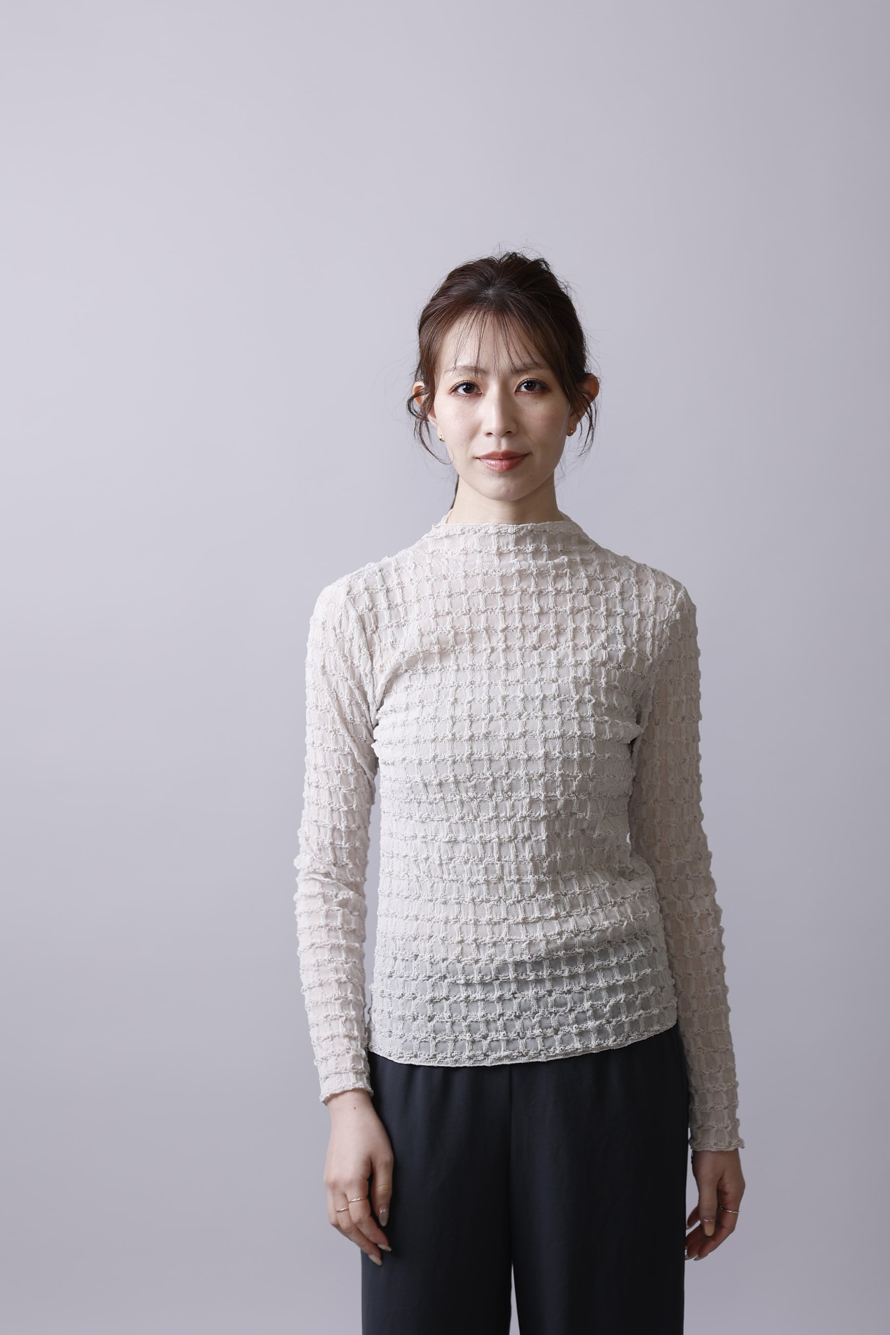 P256-22002 ボトルネックプルオーバー