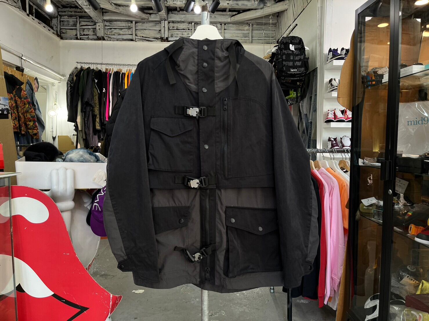WHITE MOUNTAINEERING GORE-TEX INFINIUM MIXED MOUNTAIN PARKA BLACK 