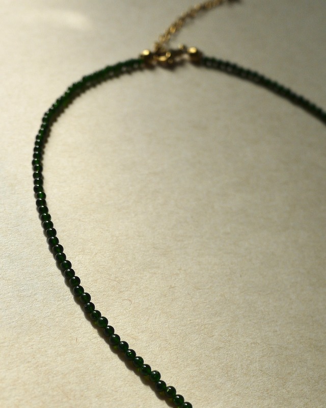 green goldstone necklace