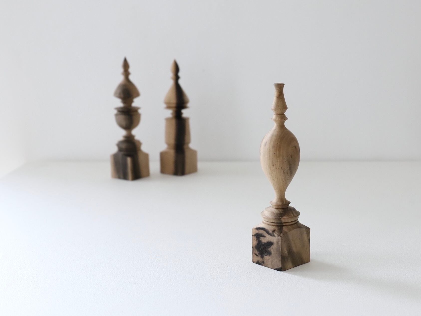 市川岳人　リングスタンド　装飾花器 市川岳人 リングスタンド 黒柿 1 | Galerie NUAGE