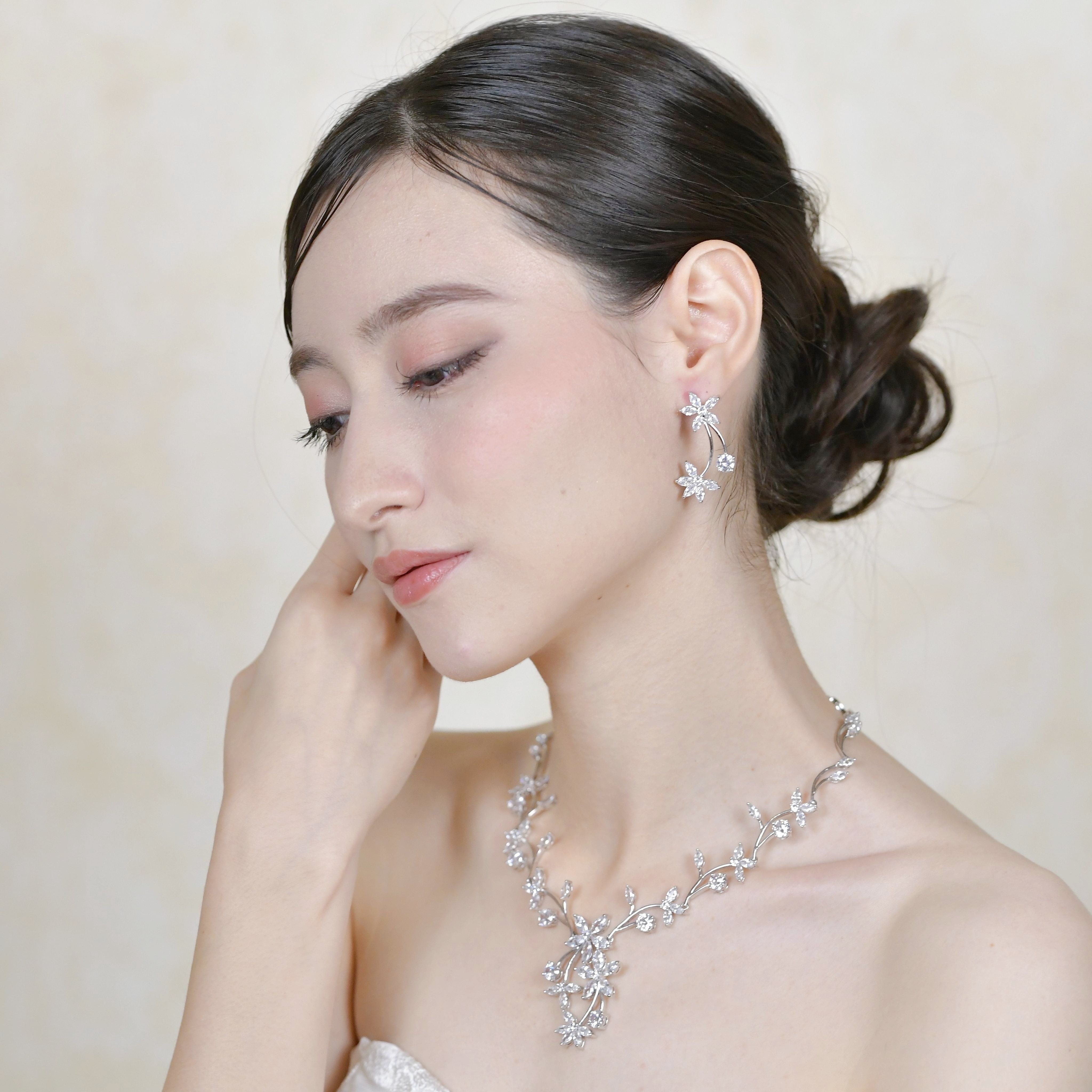ネックレス・ピアスorイヤリングセット ウェディングアクセサリー cz