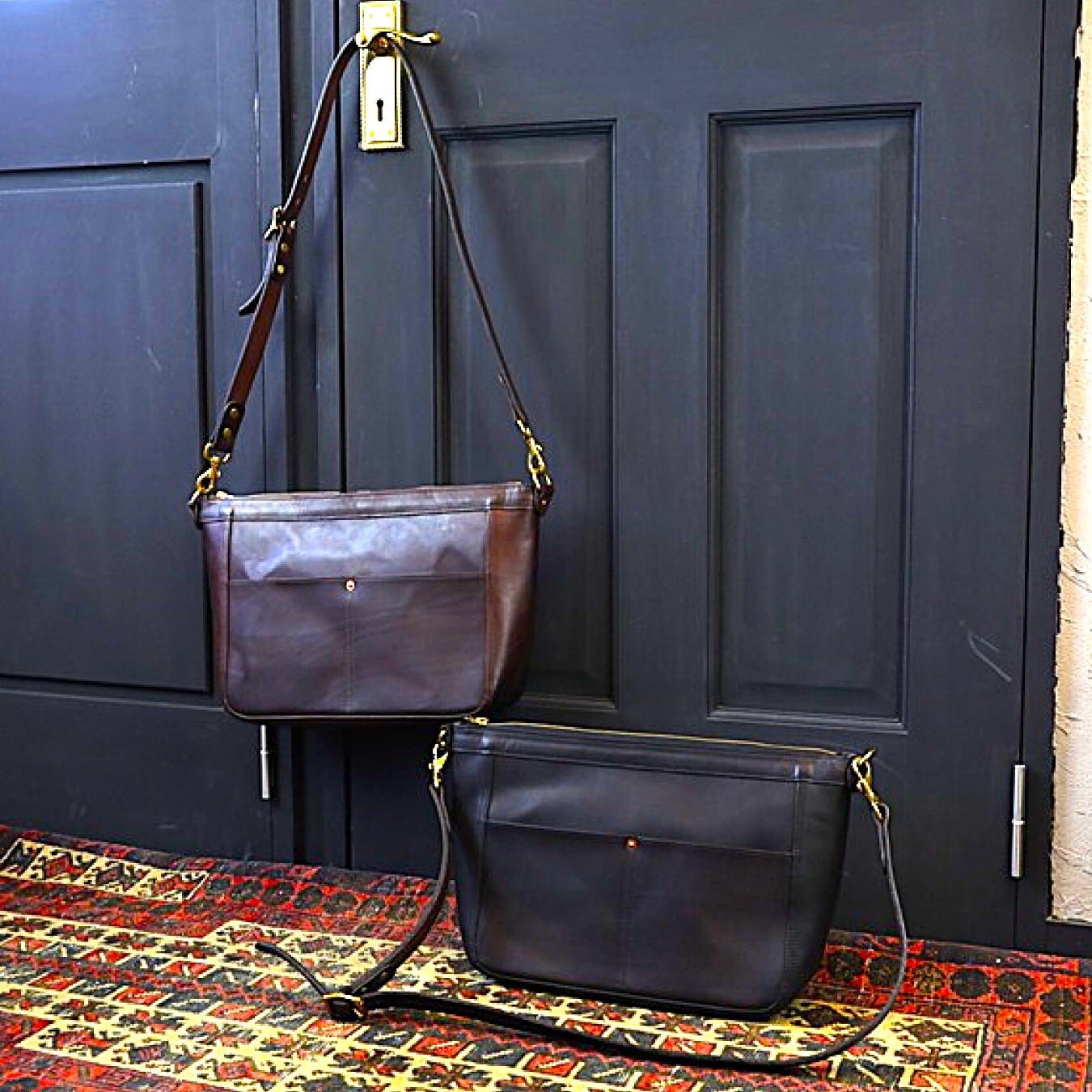 VASCO(ヴァスコ)~LEATHER TELEPHONE SHOULDER BAG~