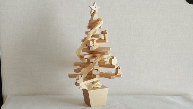 青森ひばの　木製　クリスマスツリー　　