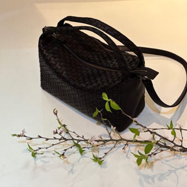 B.stuff　ボックスシルエット2WAYバッグ(大)