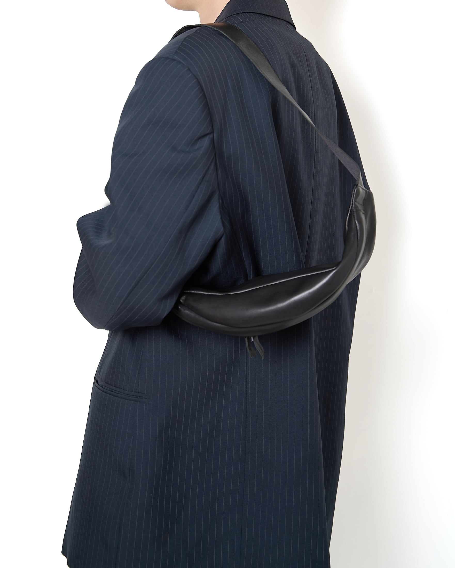 バッグ ssstein / Leather Sling Bag ssstein 