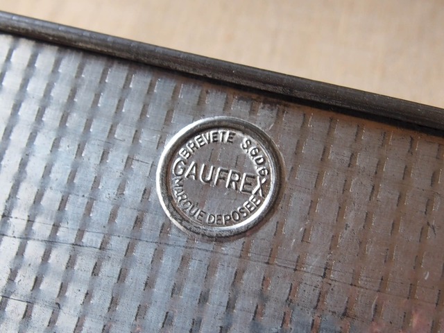 フランスアンティーク　ベーキングティン　GAUFREX