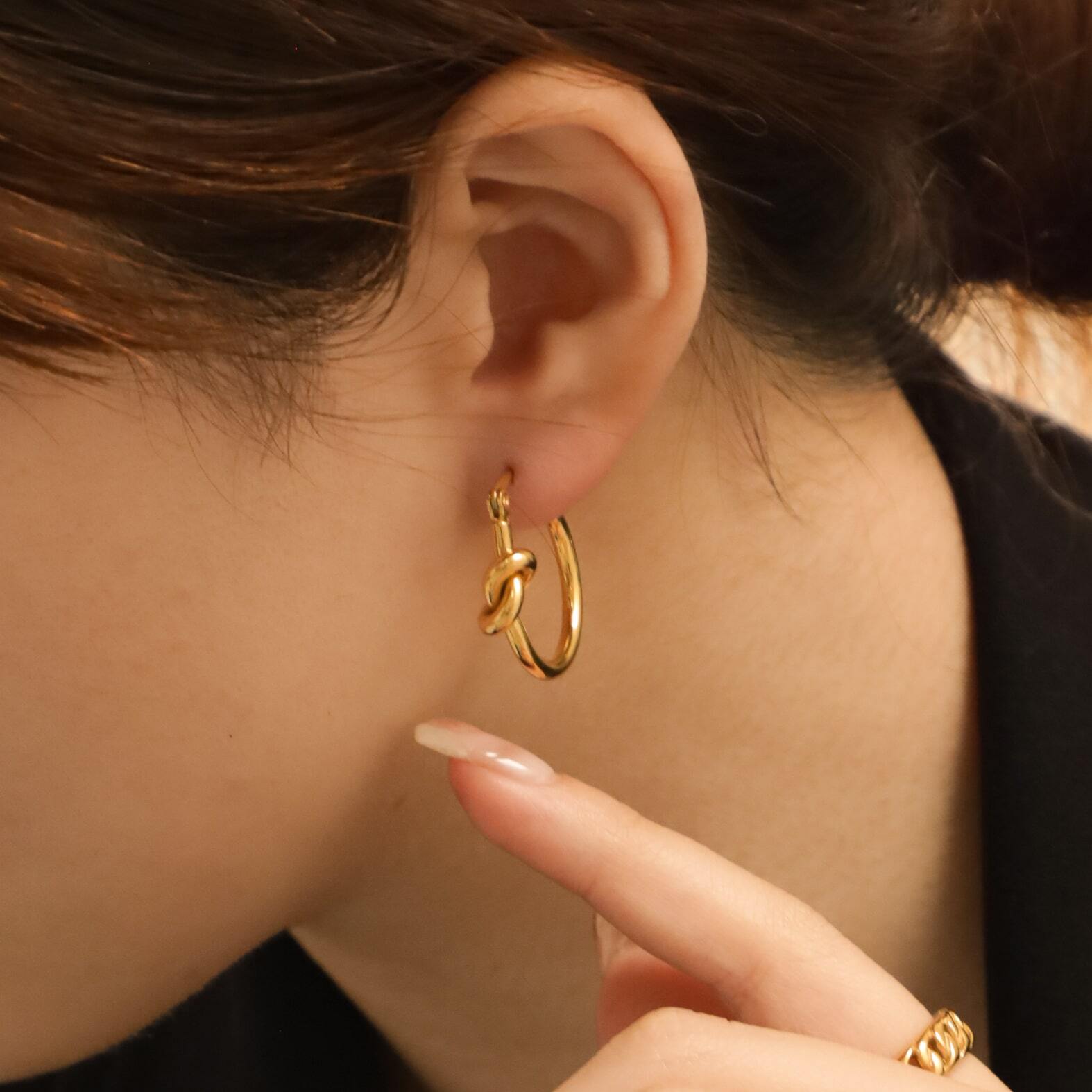 316L knot hoop pierce #p21 | fino（フィノ）