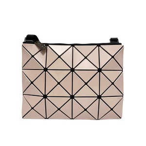 ISSEY MIYAKE BAOBAO イッセイミヤケ バオバオ ショルダーバッグ ベージュ 9943-202303