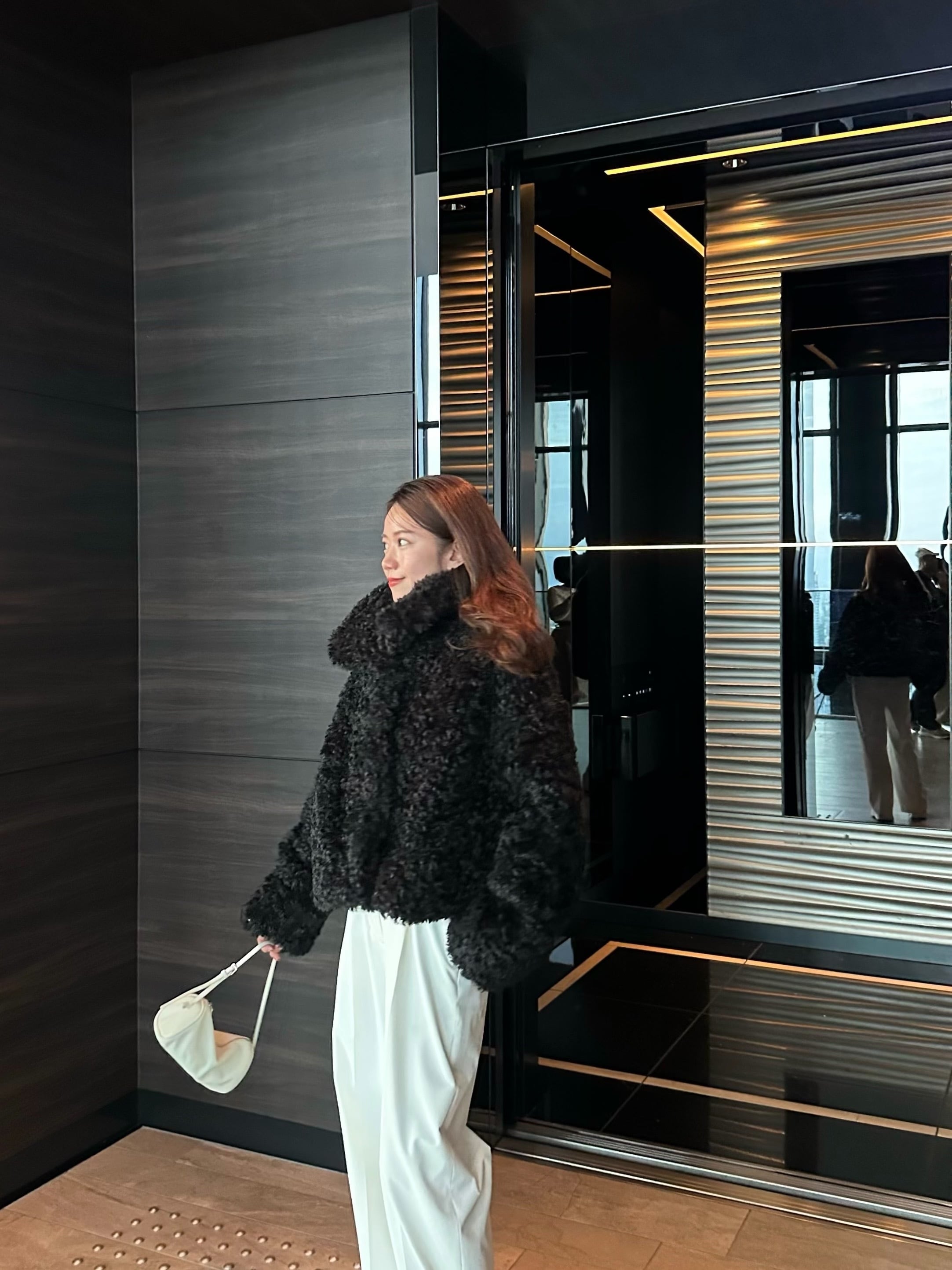 poodle coat / black 1/9 21:00～ 再販 (即納) | HYEON