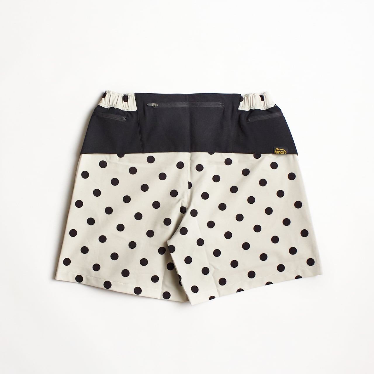 ranor（ラナー）DOTS MIDDLE SHORTS - BEIGE×Black dot メンズ
