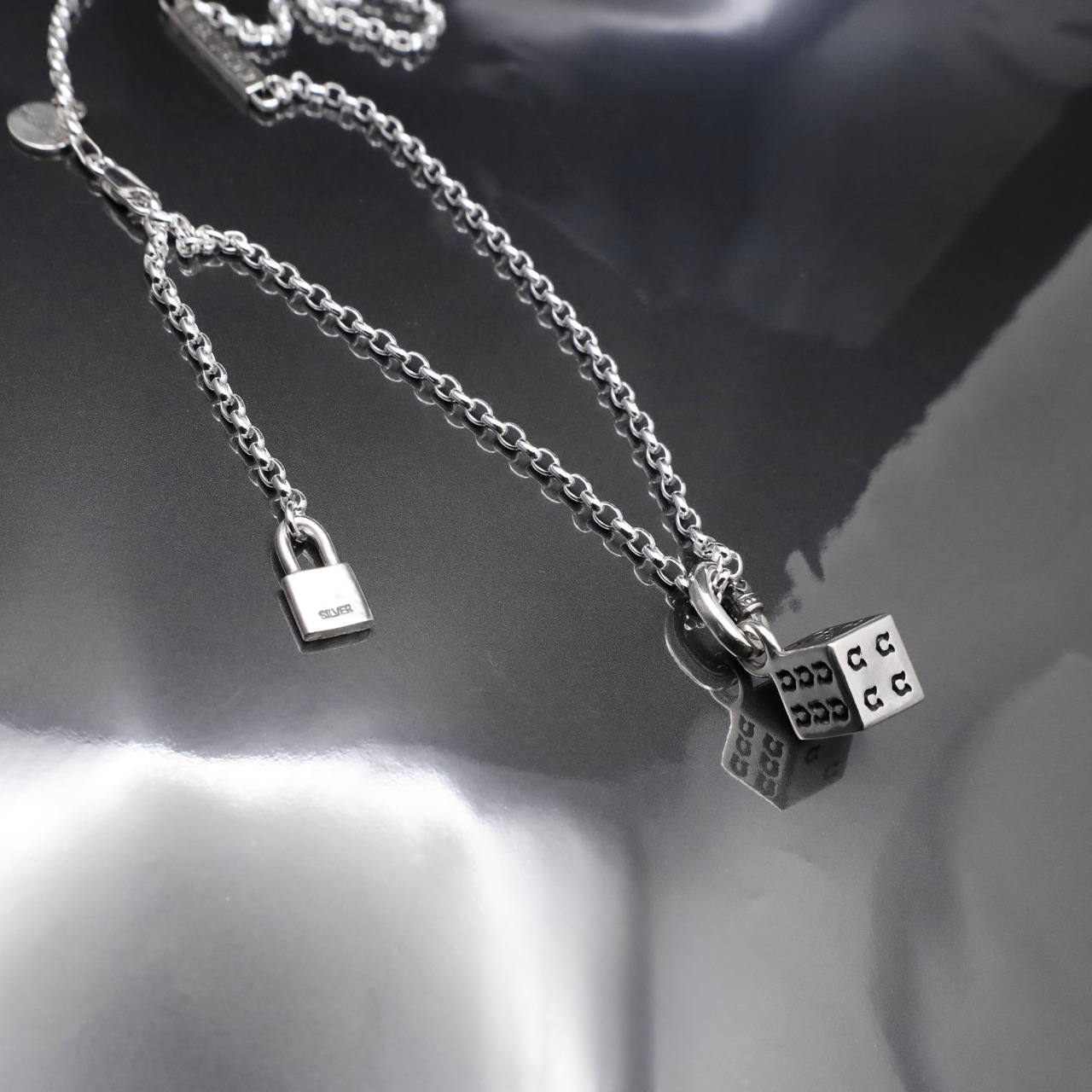 DICE : HORSESHOE #1 NECKLACE with GODSIZE® I.D. TAG / ホースシューダイス #1 ネックレス ゴッドサイズ® I.D.タグ