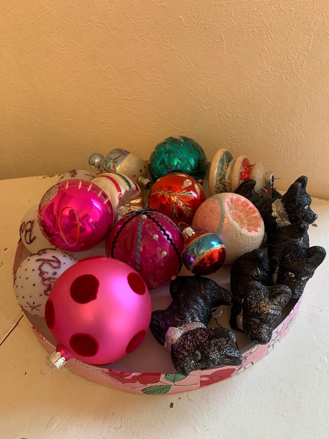 クリスマスオーナメントとクリスマス柄帽子箱のセット (211116)