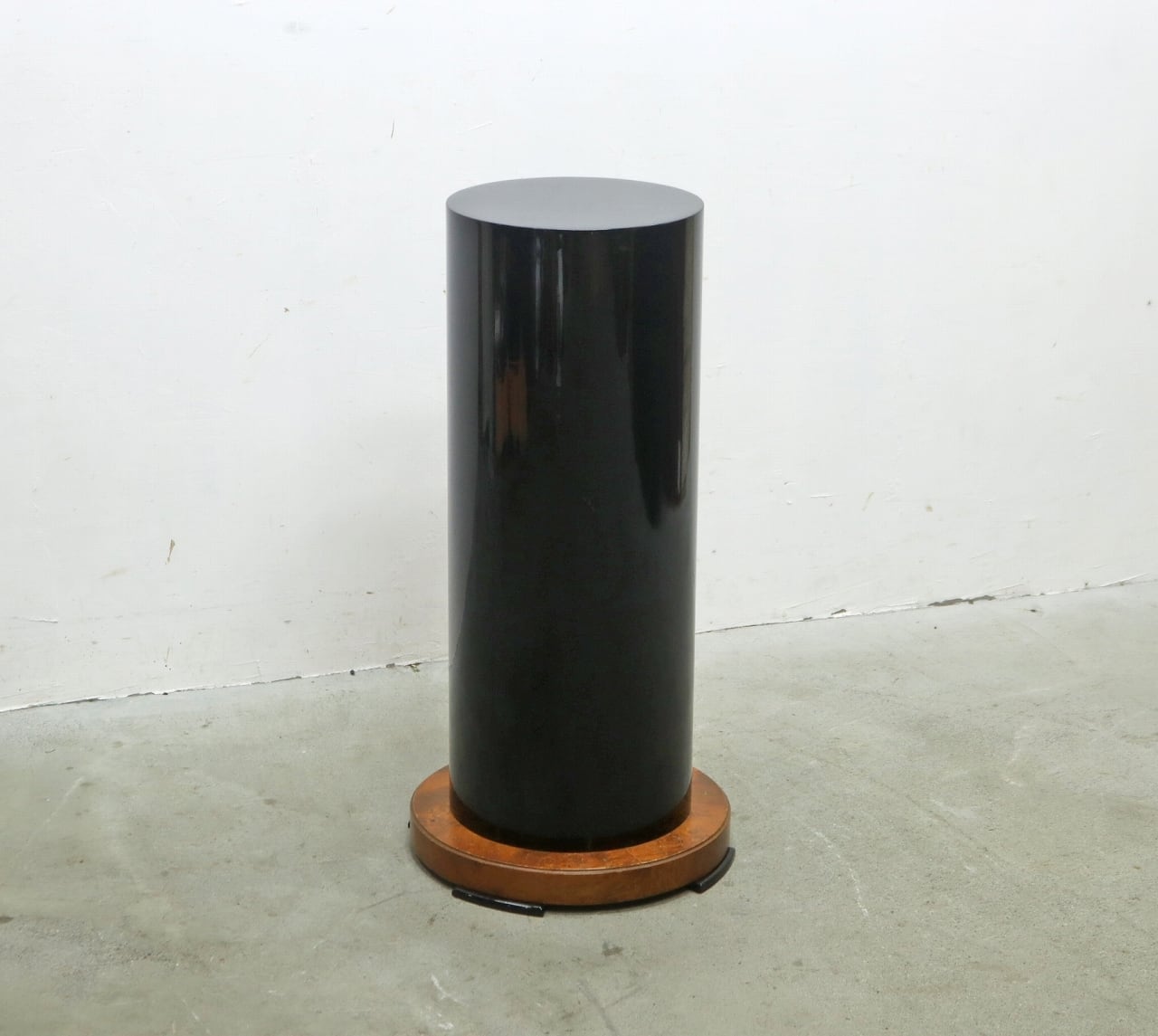 在庫2台 クラシカル 円筒型 花台 展示台 サイドテーブル 鏡面仕上げ ラック 店舗什器 ヴィンテージ PET20115