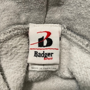 【Badger Sport】ワンポイント 刺繍ロゴ プルオーバー パーカー サイズS アメリカ古着