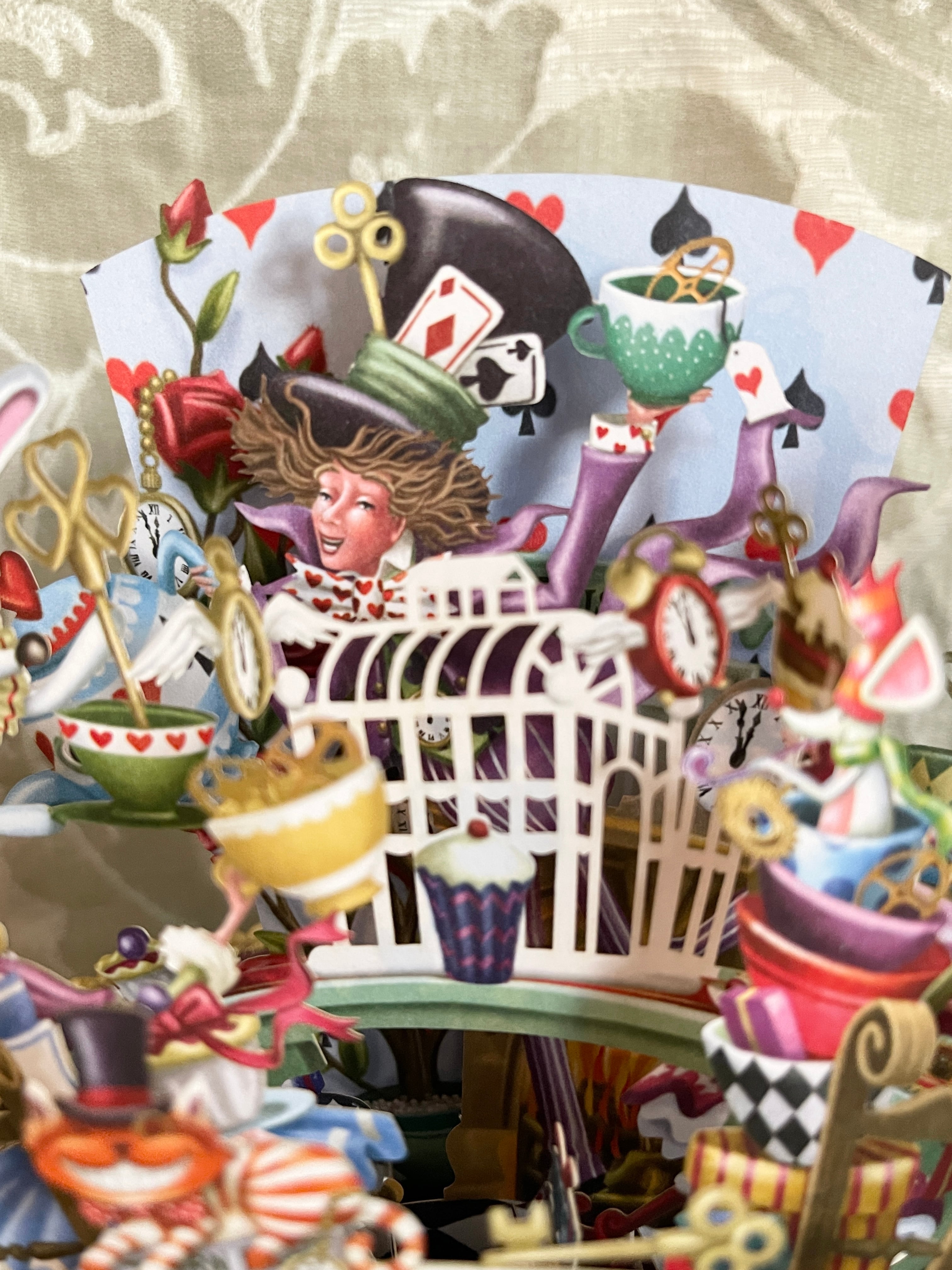 ◇Me&McQ◇アリス◇お茶会◇ティーパーティー◇立体3D◇ポップアップ