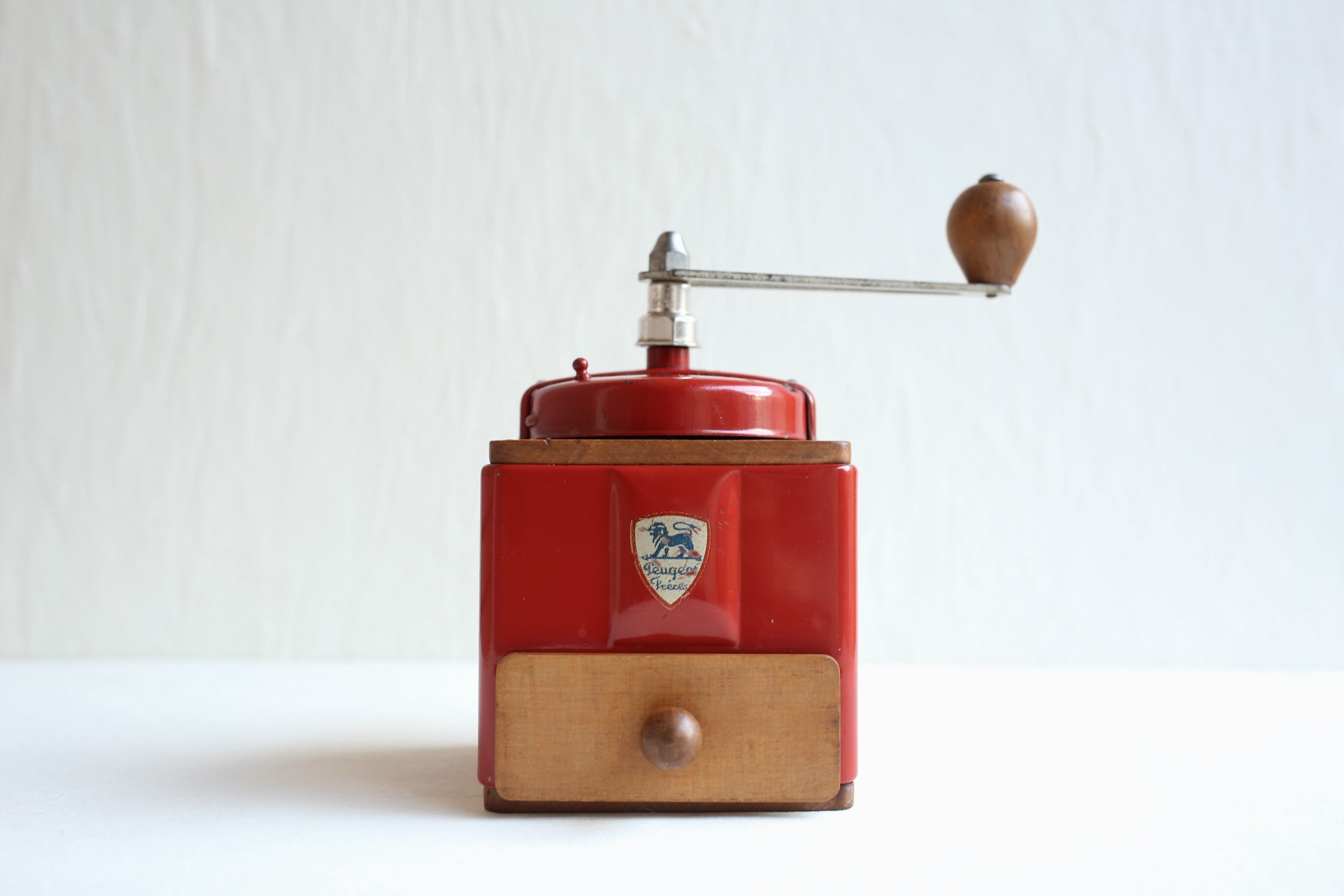 フランス アンティーク ヴィンテージ Peugeot プジョー コーヒーミル 赤 N-03484